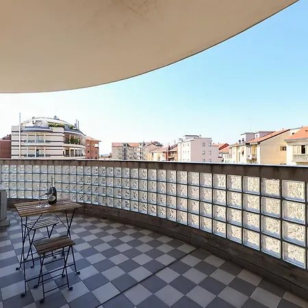M4 Linate Modern Flat Terrace & Parking * Milan