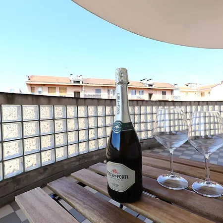 M4 Linate Modern Flat Terrace & Parking מילאנו