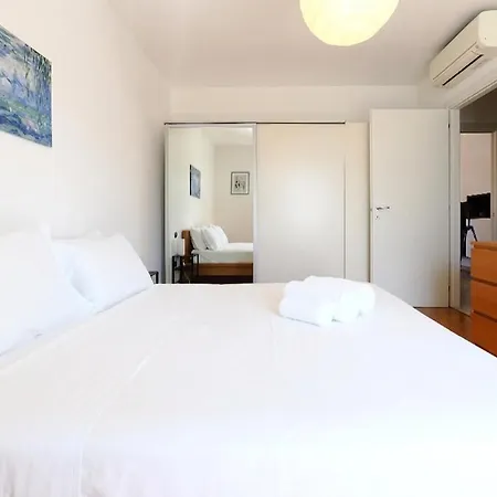 M4 Linate Modern Flat Terrace & Parking Apartamento *